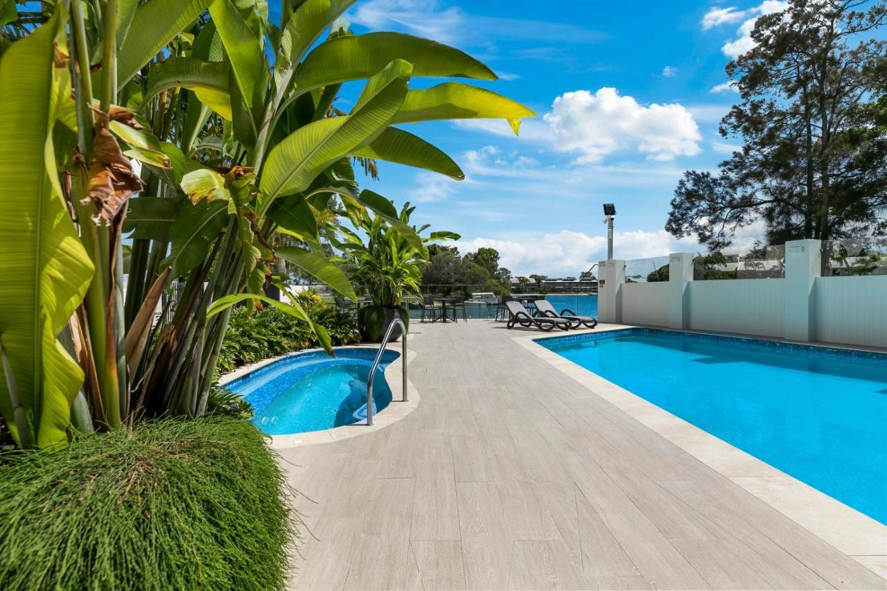 Sun Lagoon Aparthotel 4*